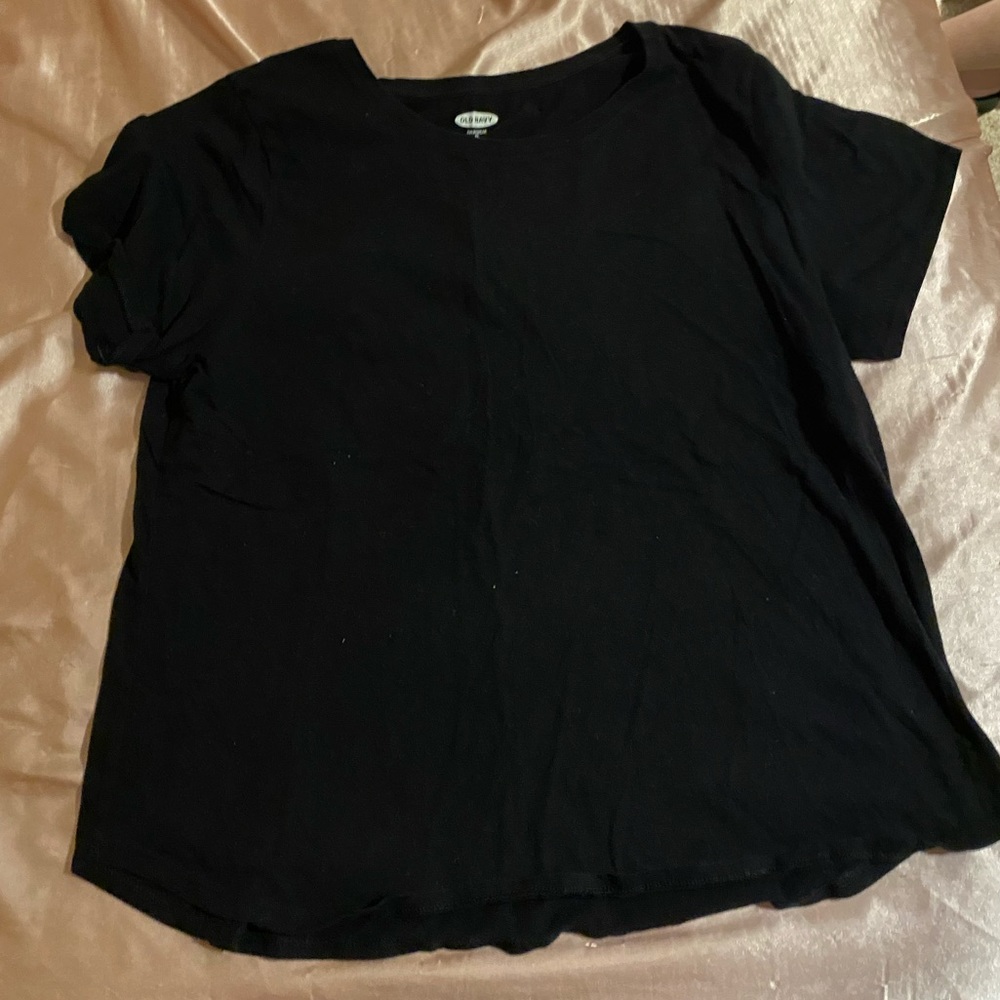 Plain Black TEE